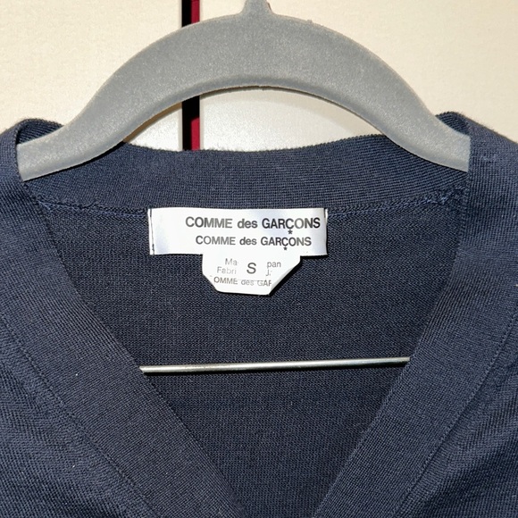 Comme des Garcons Navy Blue V-Neck Cardigan - Picture 2 of 5